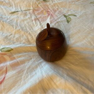 Wooden Apple with coasters